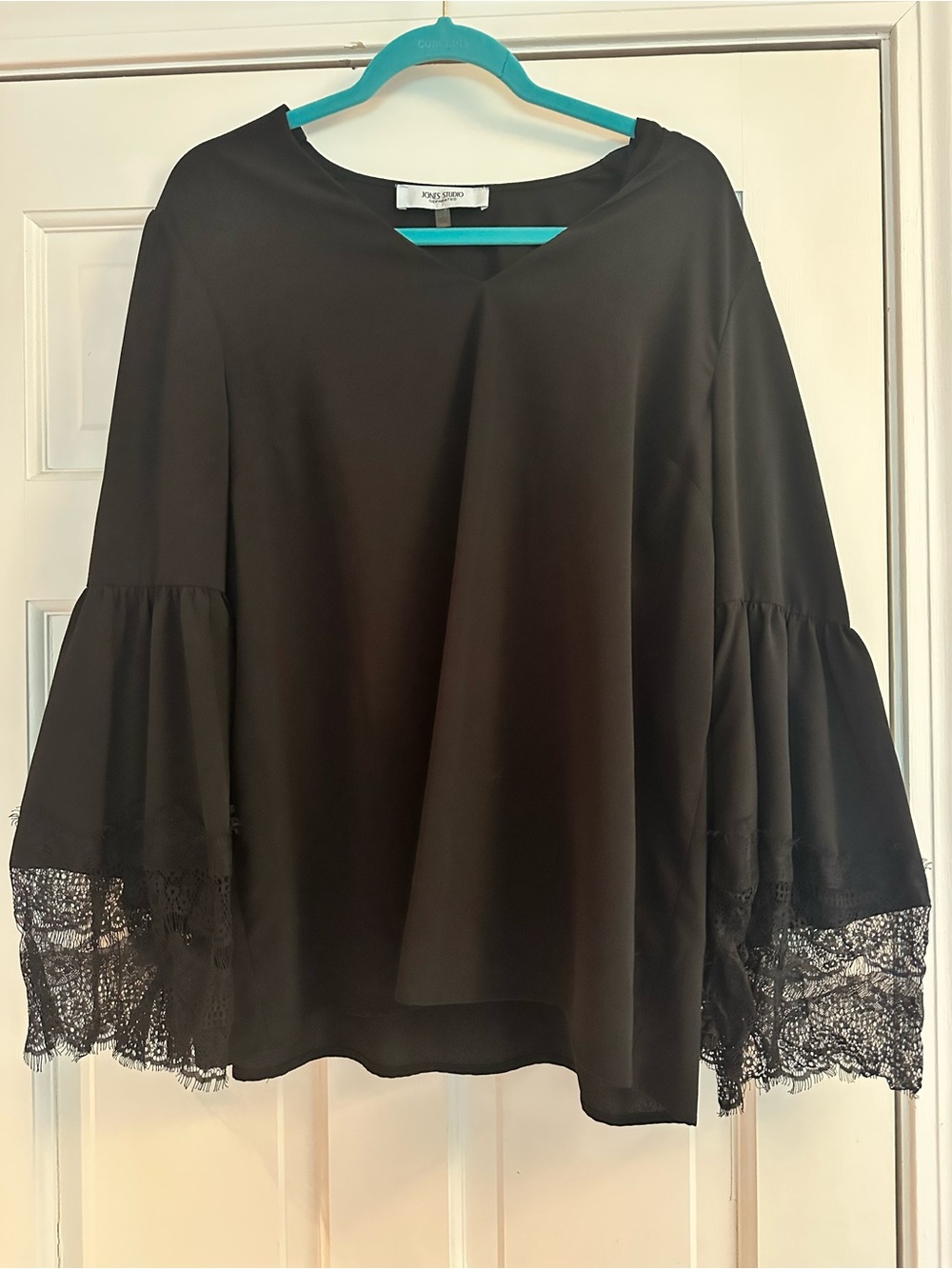 Jones Studio Black Bell-Sleeve Blouse with eyelash  Lace Trim